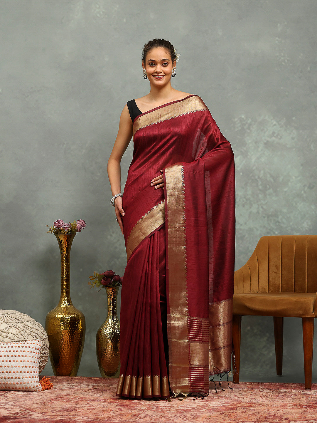 Plain Art slik Saree