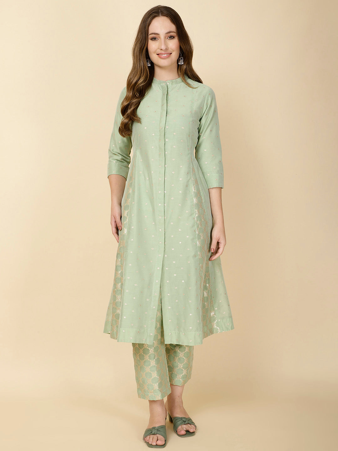 Embroidered Chanderi Kurta Set
