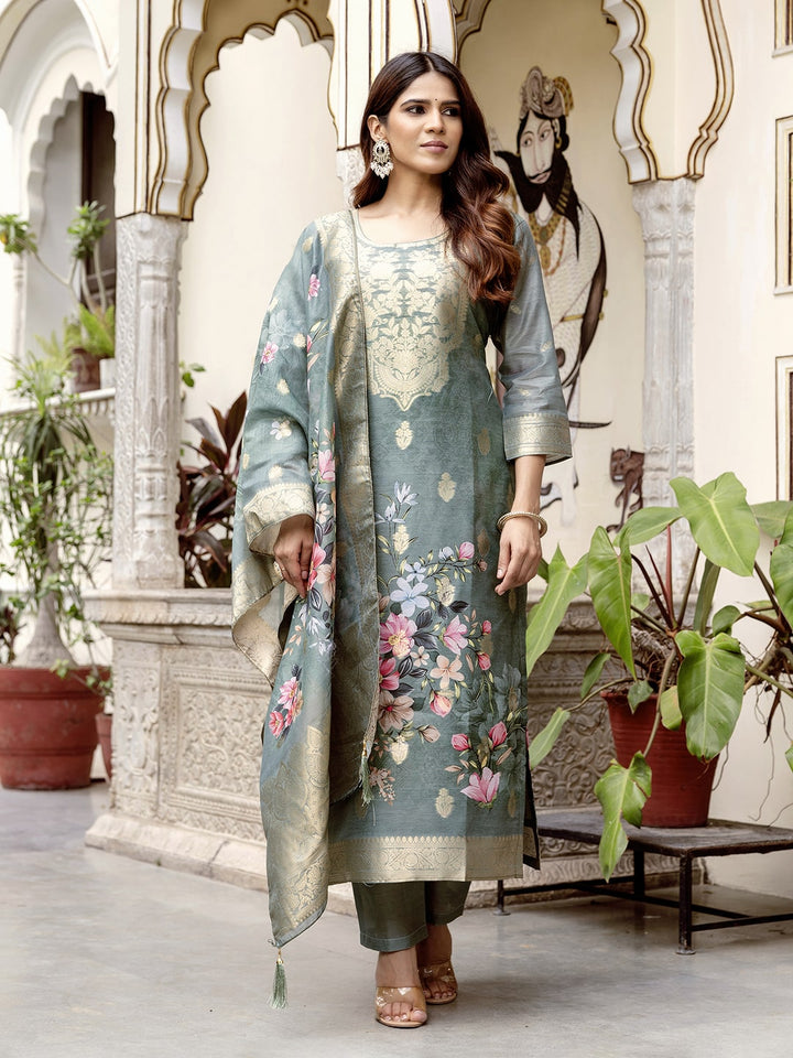 Embroidered Chanderi Kurta With Pant &amp; Dupatta
