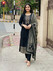 Printed Cotton Blend Kurta With Pant & Dupatta