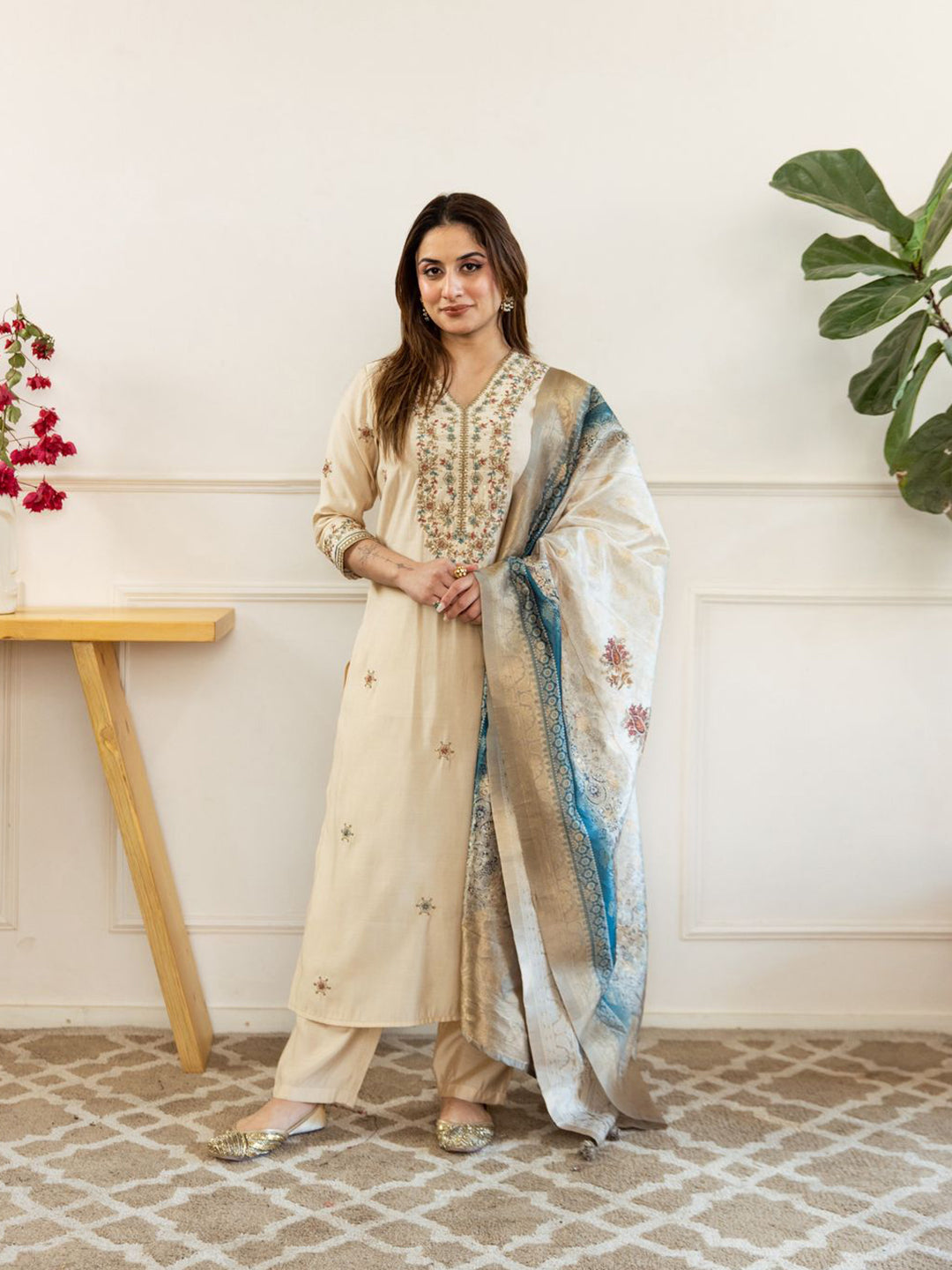 Neck Embroidered Muslin Kurta With Pants &amp; Dupatta