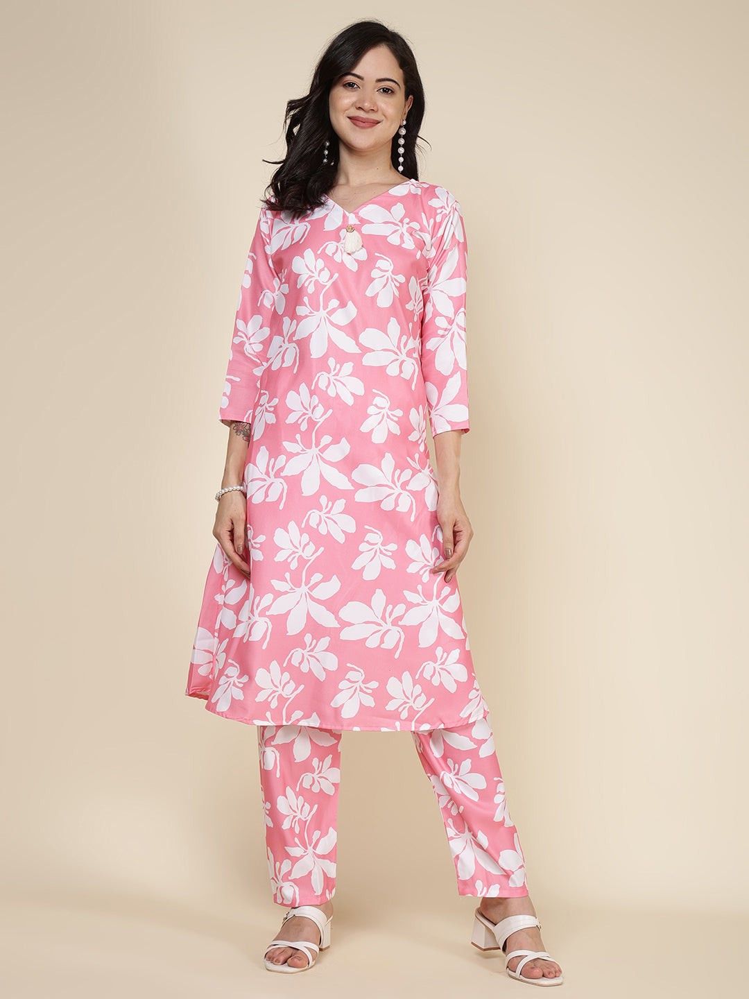 Printed Cotton Blend Kurta With Pants
