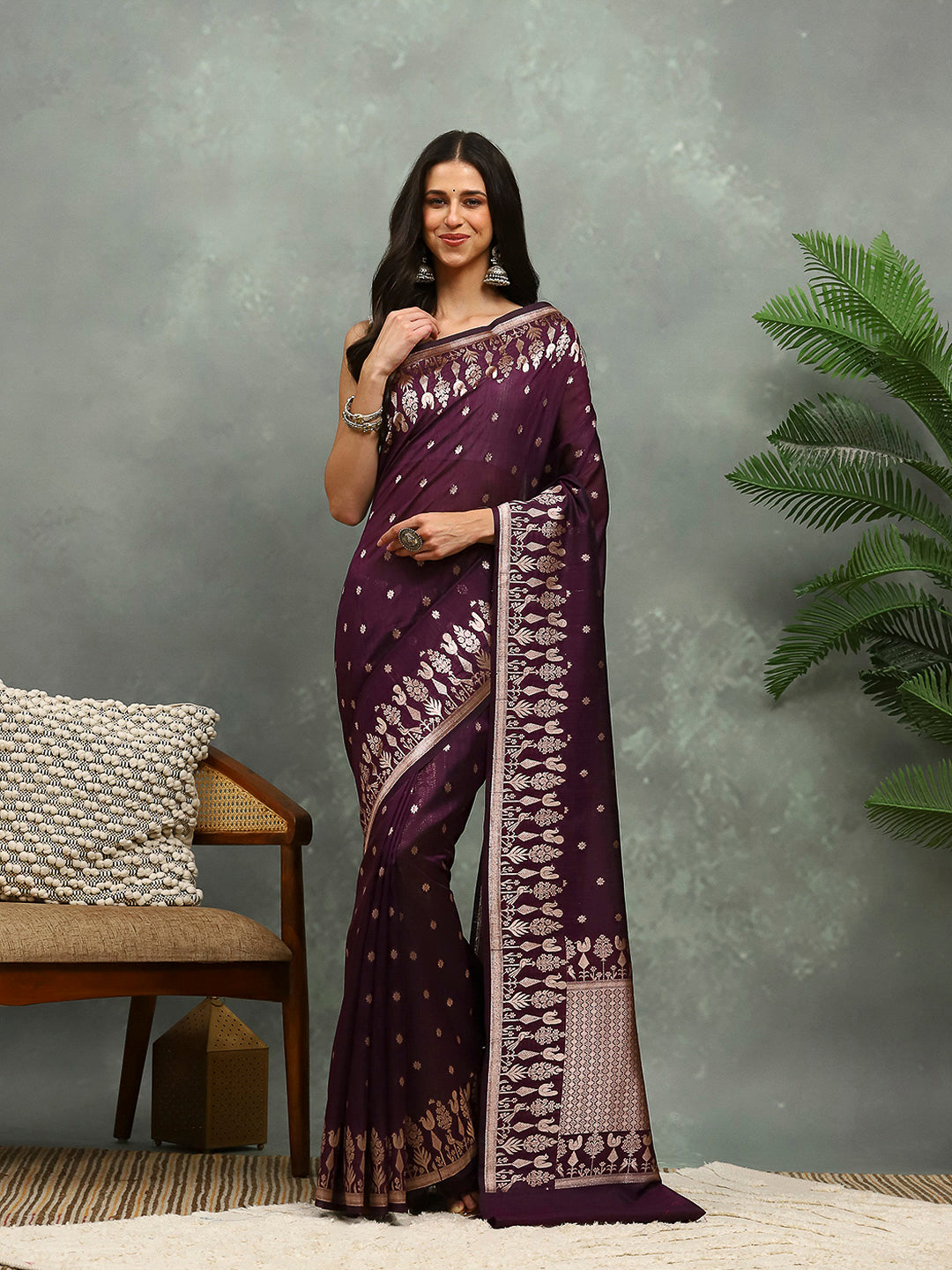 Zari Border Booti Cotton Blend Woven Saree