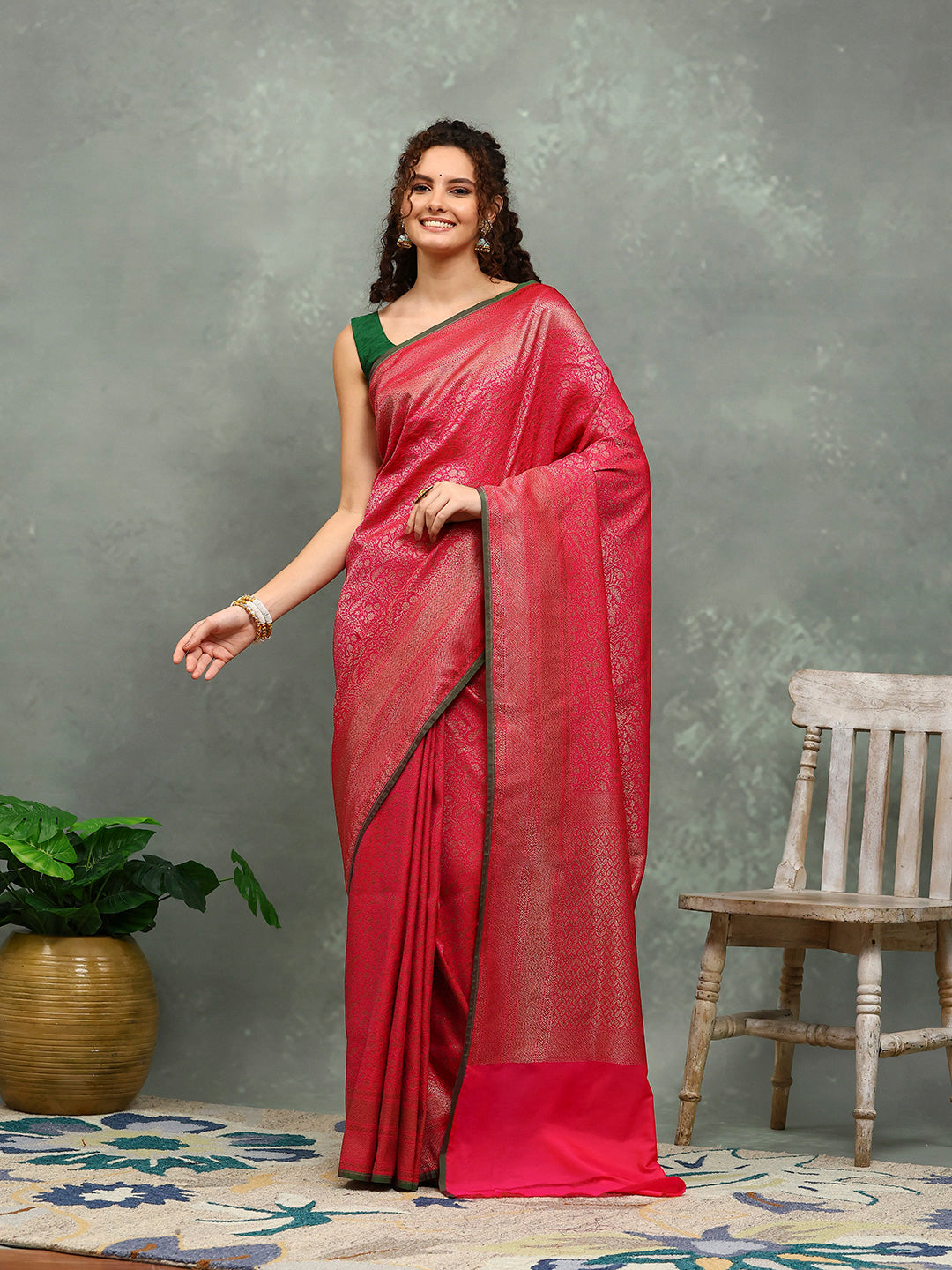 Wovn Border Art Silk Saree