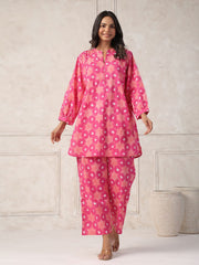 Floral Printed Cotton Blend Kurta With Pants