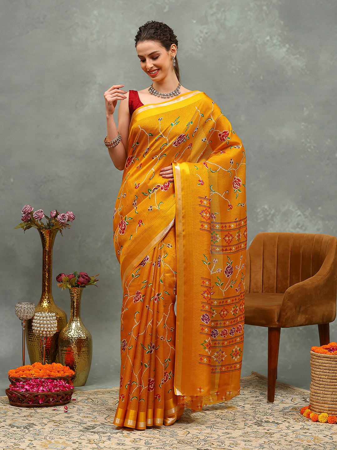 Floral Printed Cotton Blend Saree