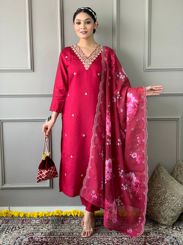 Neck Embroidered Chanderi Kurta With Pants & Dupatta