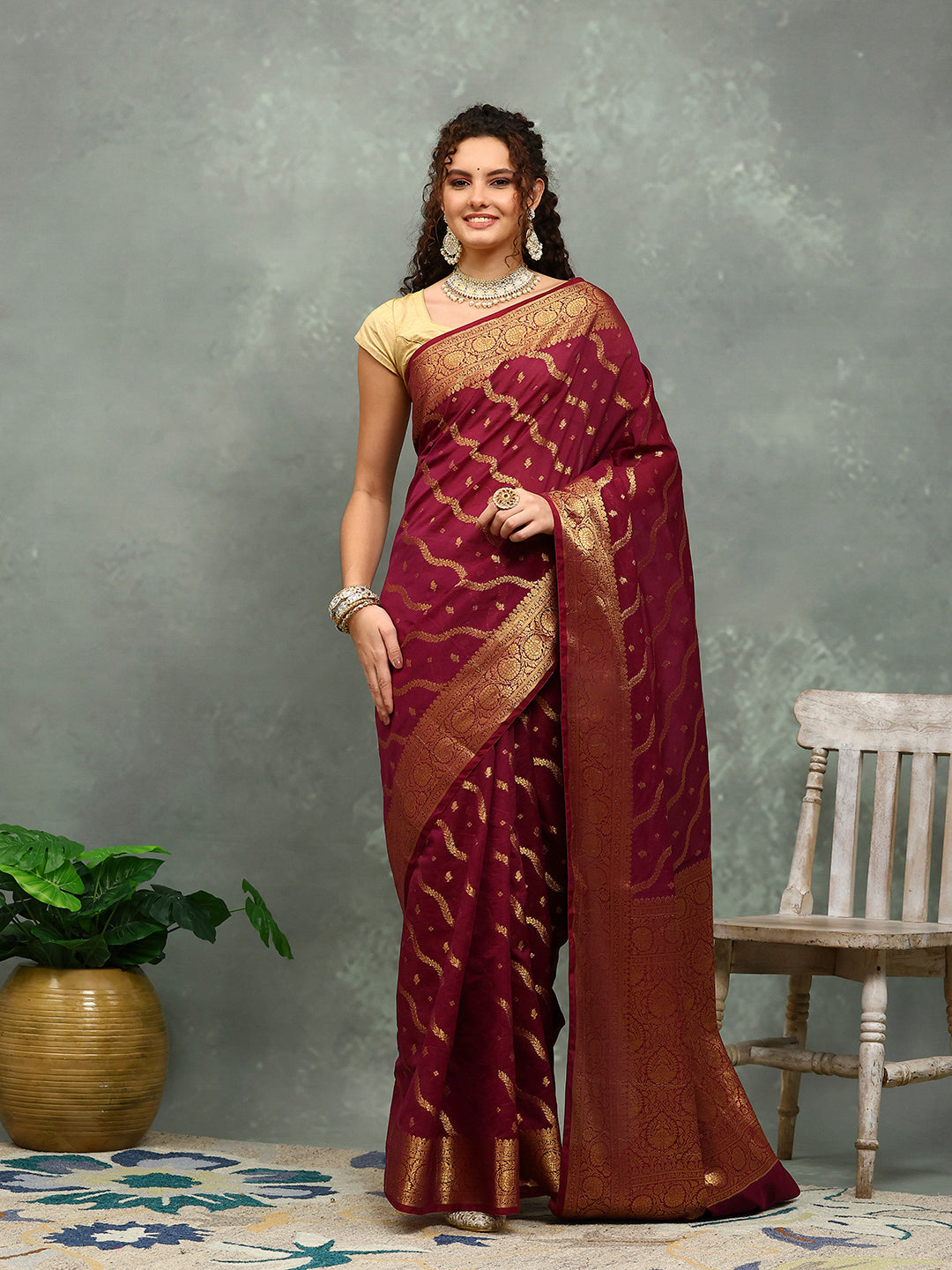 Wovn Border Art Silk Saree