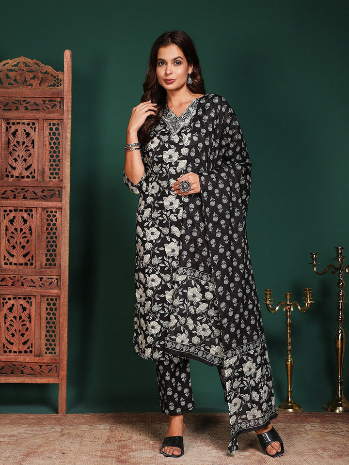 Printed Cotton Blend Kurta With Pant &amp; Dupatta
