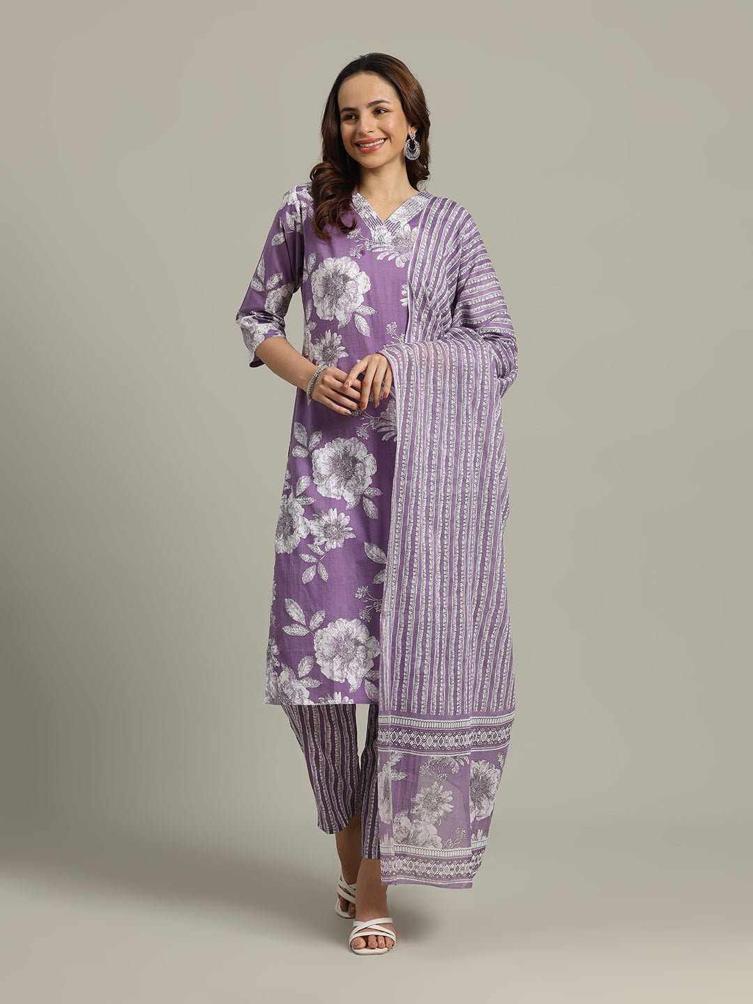 Floral Parinted Cotton Blend Kurta With Pants & Dupatta