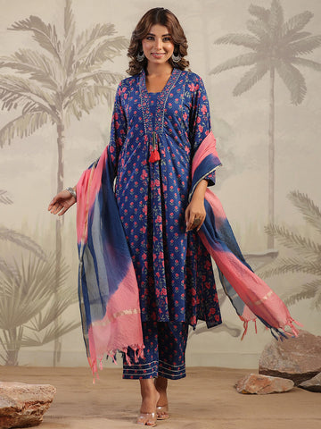 Digital Floral Printed Cotton Blend Kurta With Pants & Dupatta