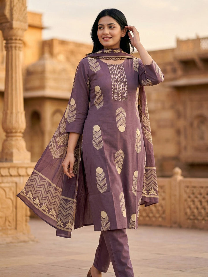 Purple Embroidered Cotton Blend Straight Suit Set With Dupatta