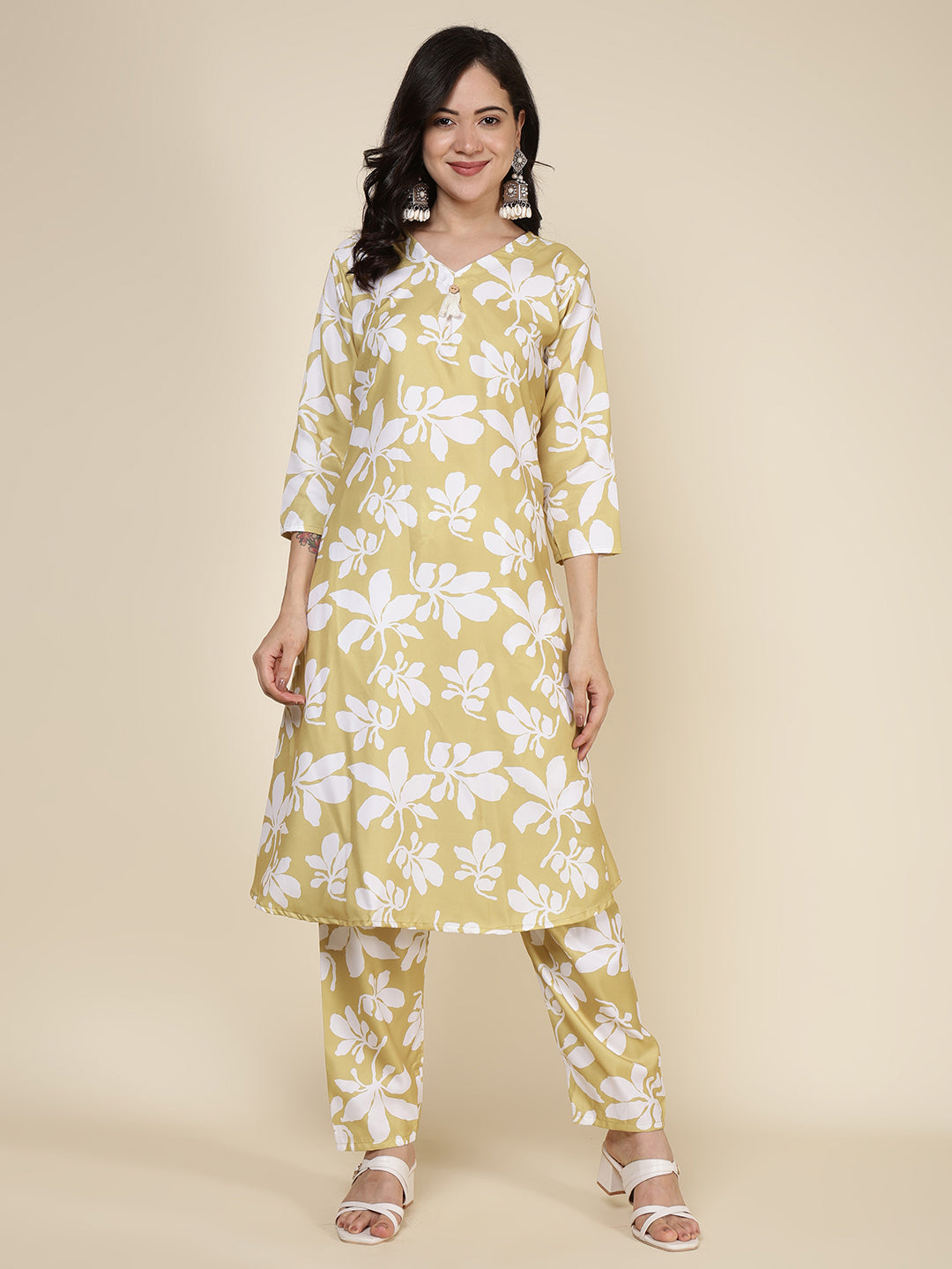Printed Cotton Blend Kurta With Pants