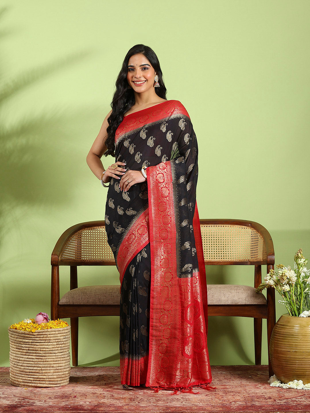 Plain Crepe Saree
