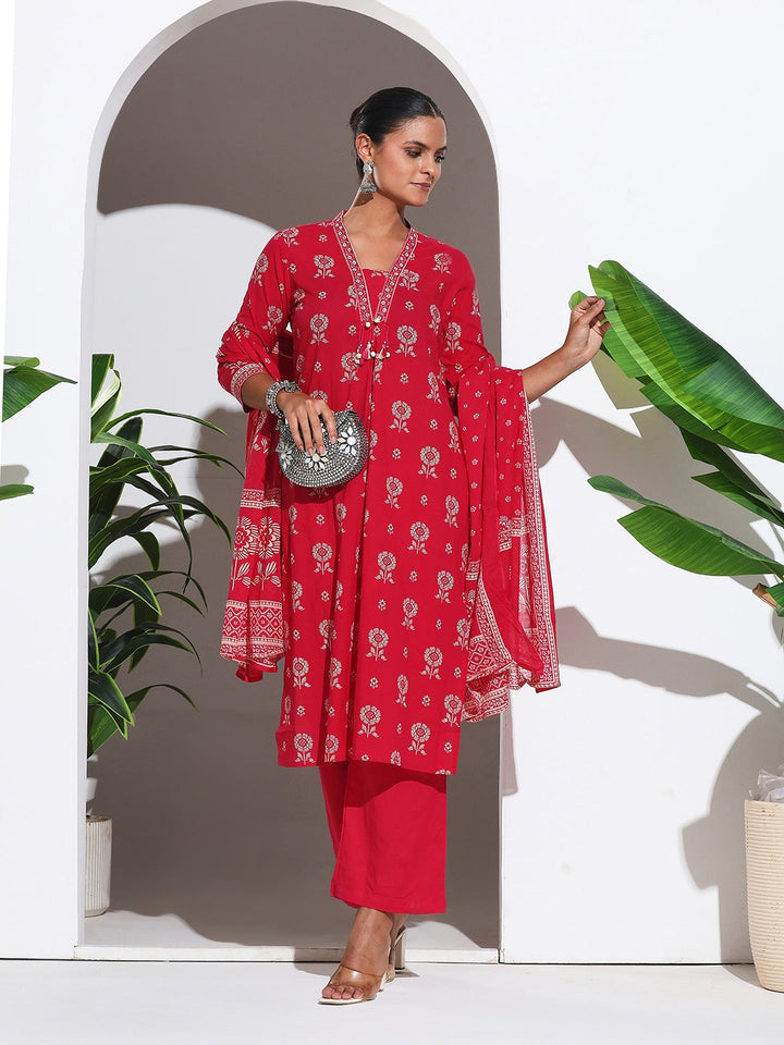 Printed Cotton Blend Kurta With Pant &amp; Dupatta