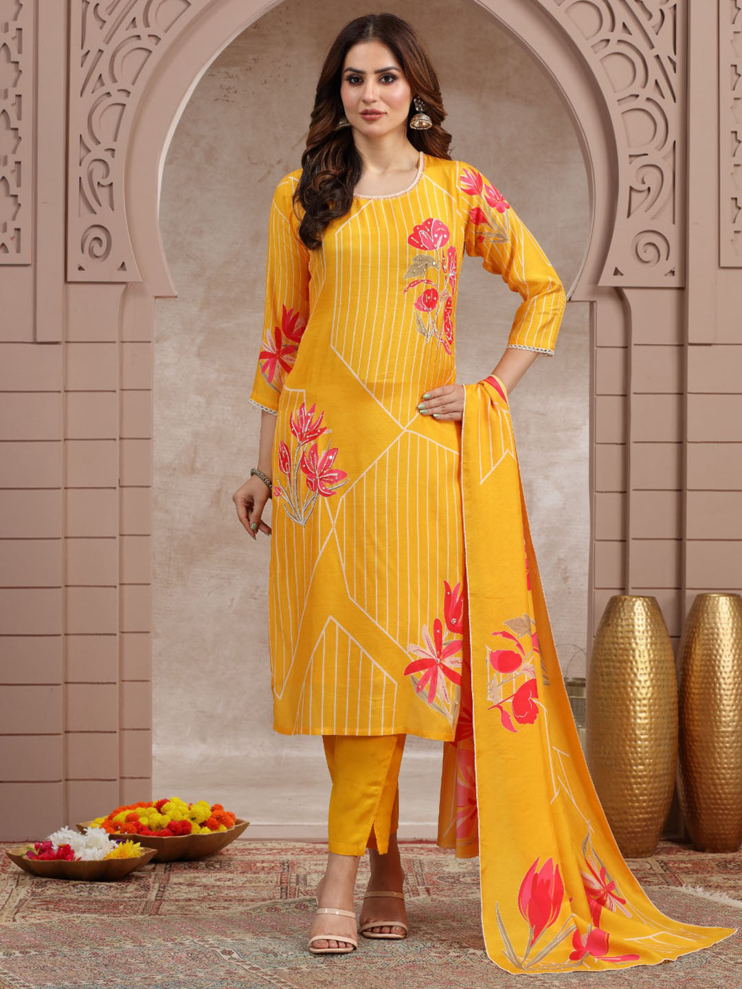 Printed Muslin Kurta With Pants & Dupatta