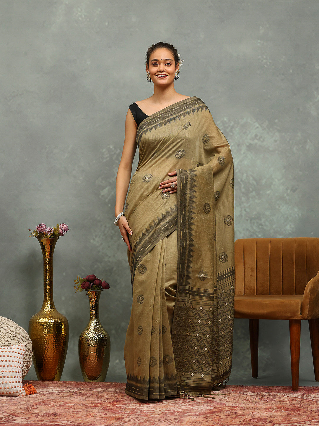 Resham Booti Woven Cotton Saree