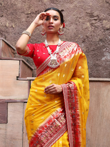 Zari Booti Handlom Saree