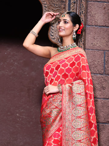 Zari Jaal Georgette Woven Saree