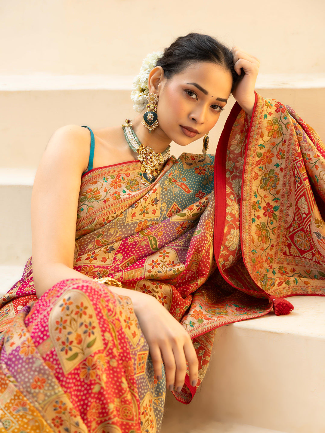 Printed &amp; Plain Georgette Saree