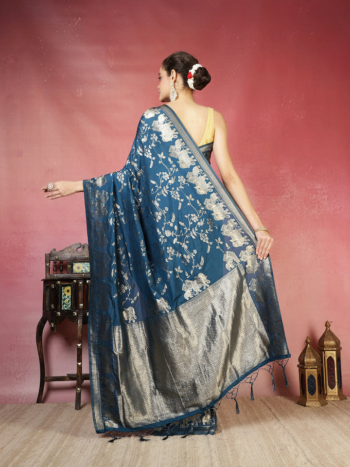 Embroidered Crepe Saree