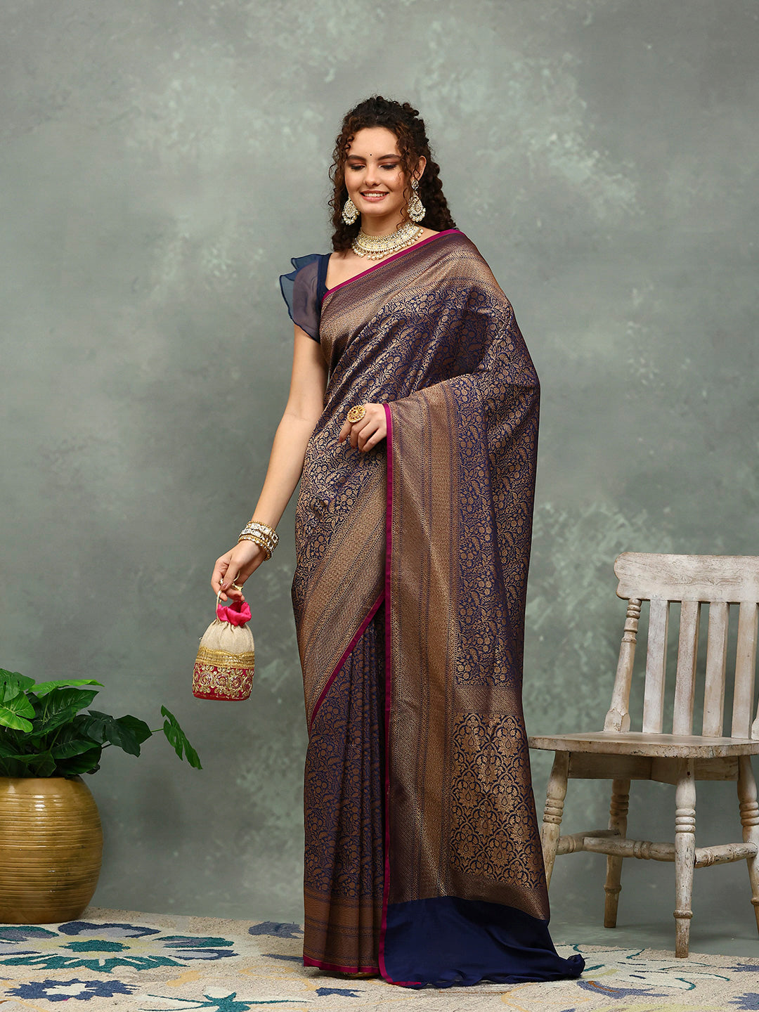 Wovn Border Art Silk Saree