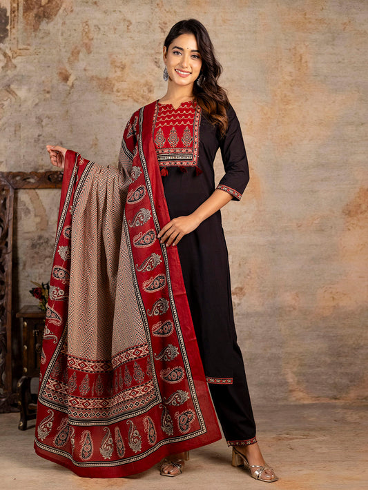 Printed Cotton Blend Kurta With Pants & Dupatta