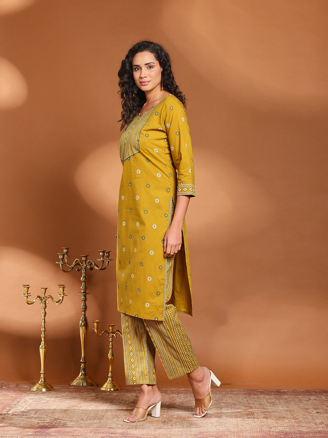 Printed Cotton Blend Kurta With Pant