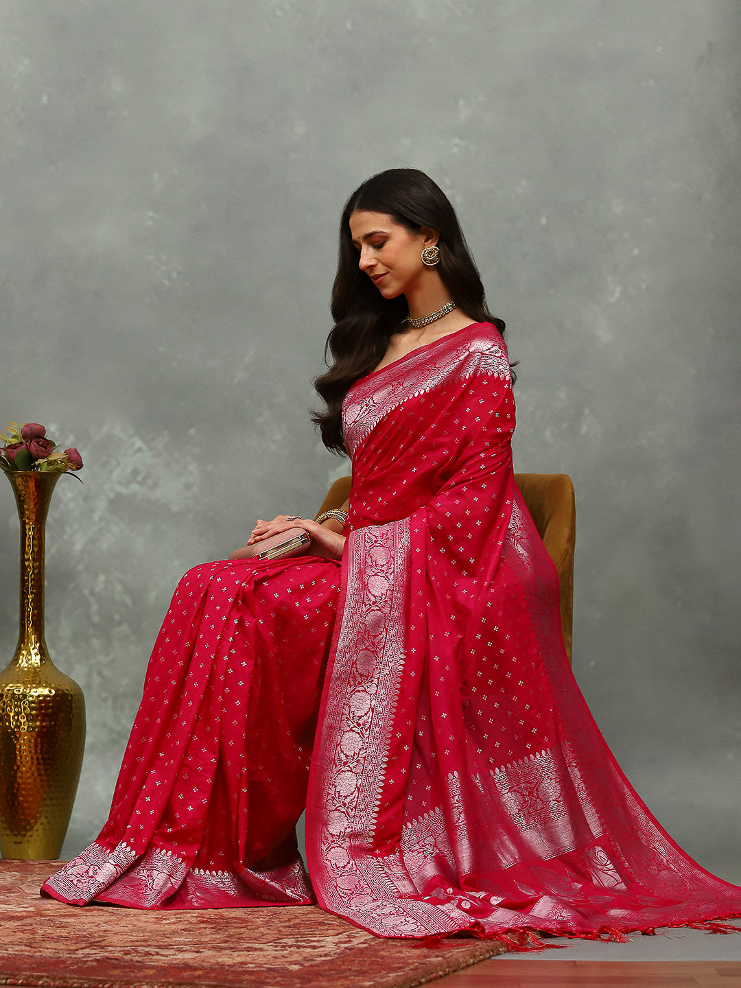 Zaari Jaal Crepe Saree