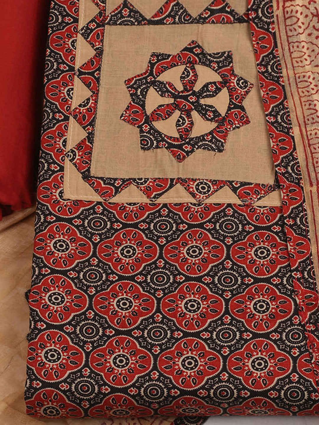 Printed Cotton Unstitched Suits Printed Suit With Pant &amp; Dupatta