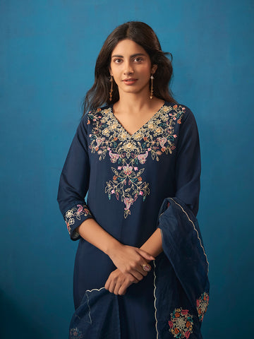 Neck Embroidered Organza Kurta With Pants & Dupatta