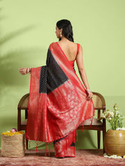 Plain Crepe Saree