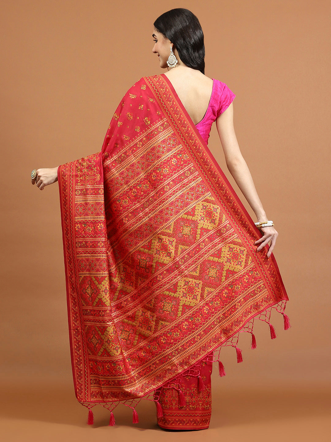 Zari Border Booti Art Silk Woven Saree