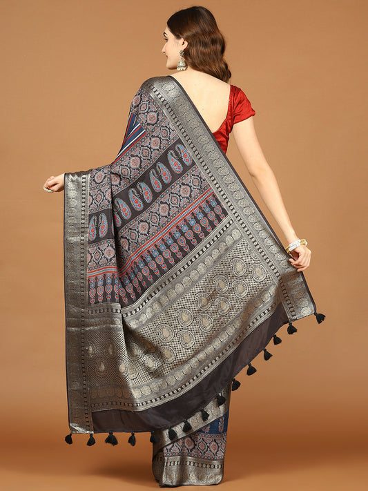 Abstract Print Art Silk Handloom Saree