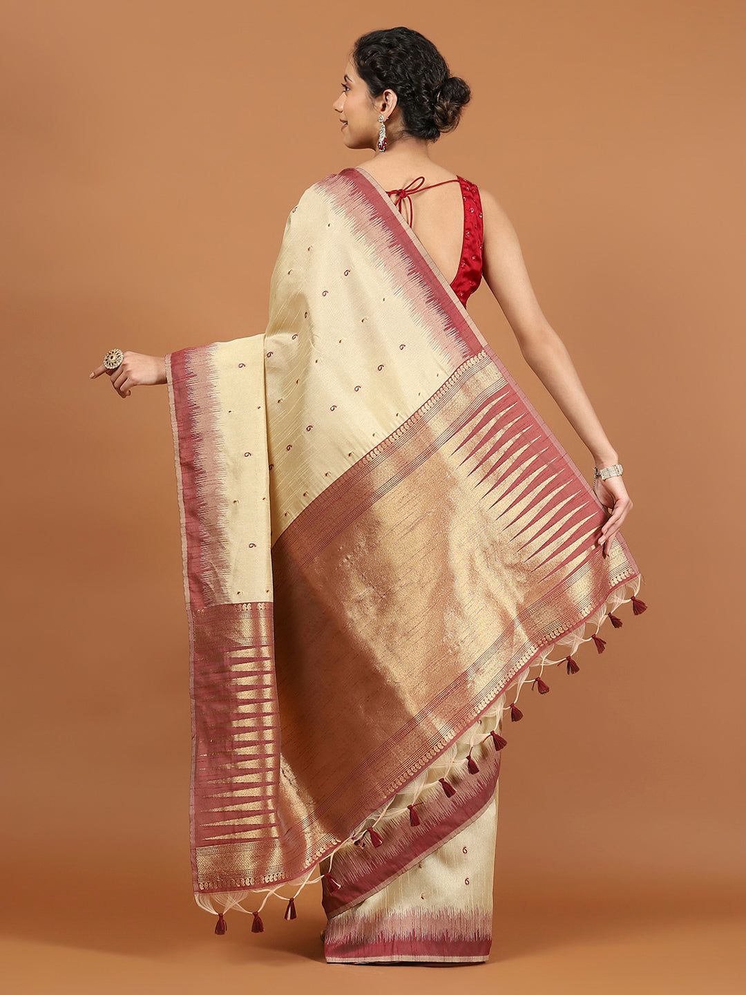 Woven Border Booti Art Silk Saree