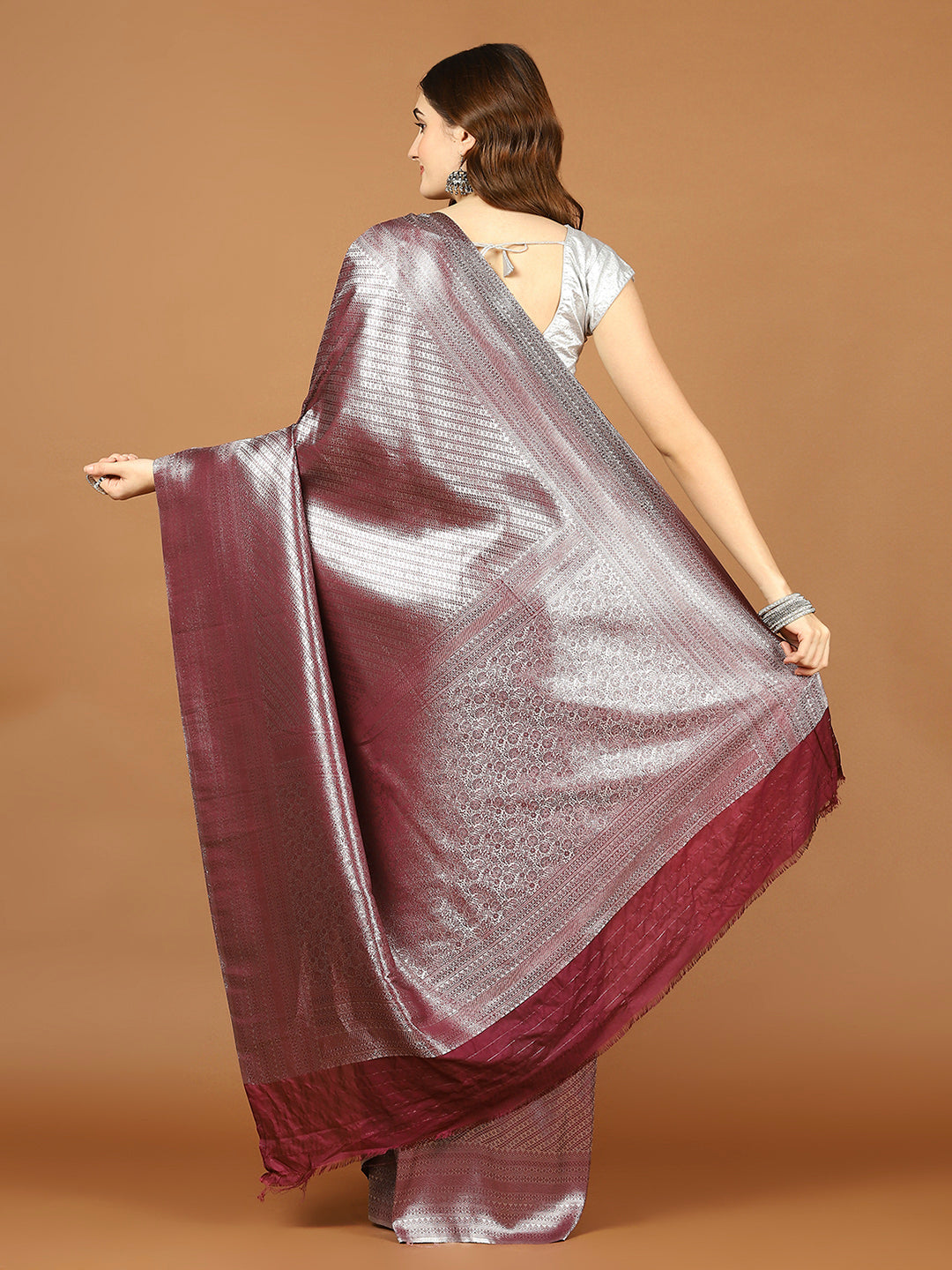 Zari Jaal Brocade Handloom Woven Saree