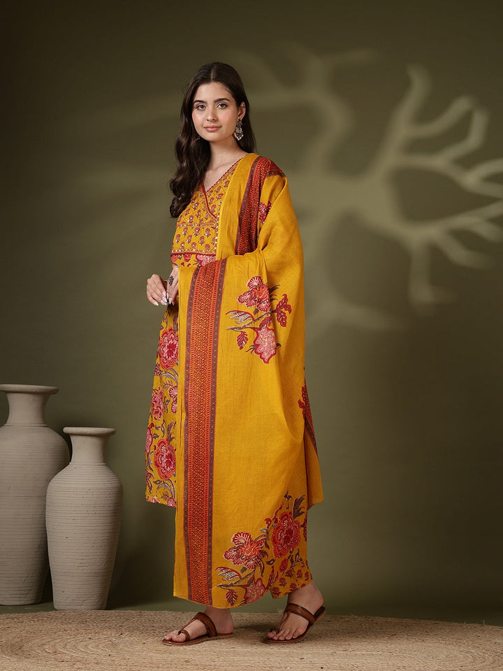 Printed Cotton Blend Kurta With Pant &amp; Dupatta