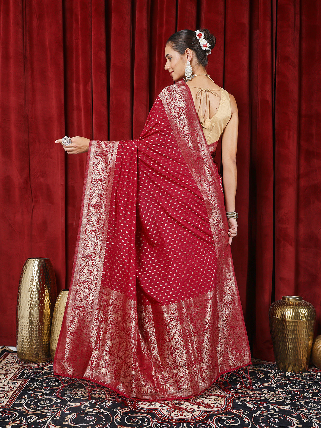 Zaari Jaal Crepe Saree
