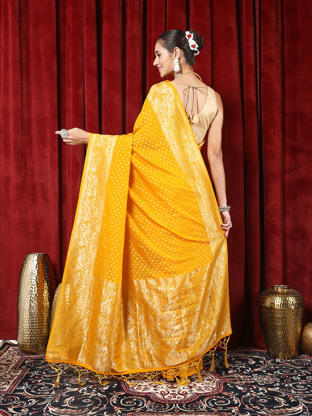 Zaari Jaal Crepe Saree