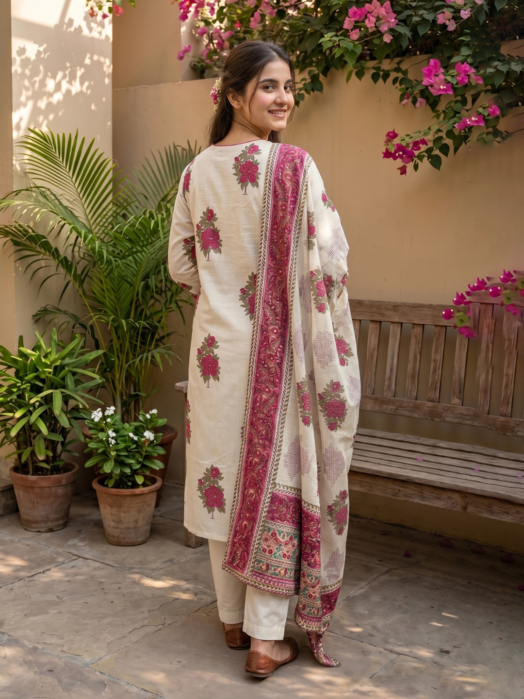 Pink Embroidered Cotton Blend Straight V Neck Suit Set
