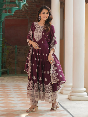 Resham Embroidery Cotton Blend Kurta With Pants & Dupatta