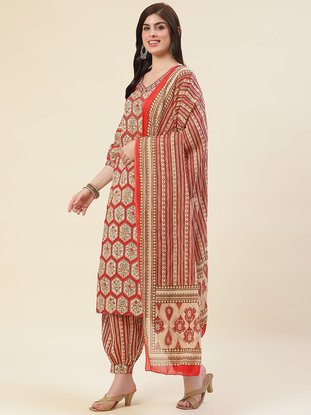 Delicate Bagh Print Floral Salwar Suit Set