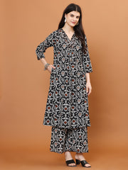 Digital Printed Cotton Blend Kurta With Palazzo