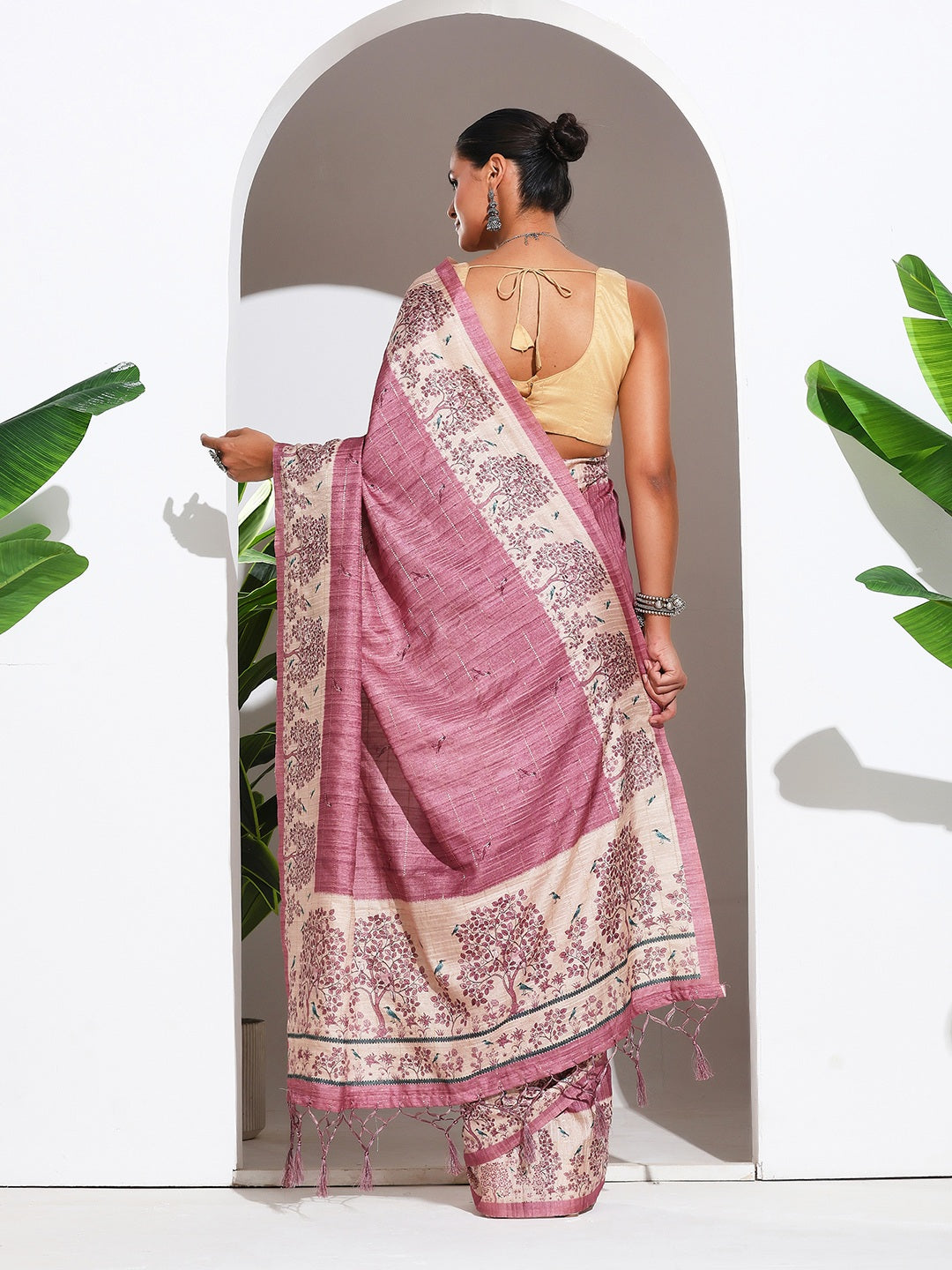 Floral Printed Tussar Silk Saree