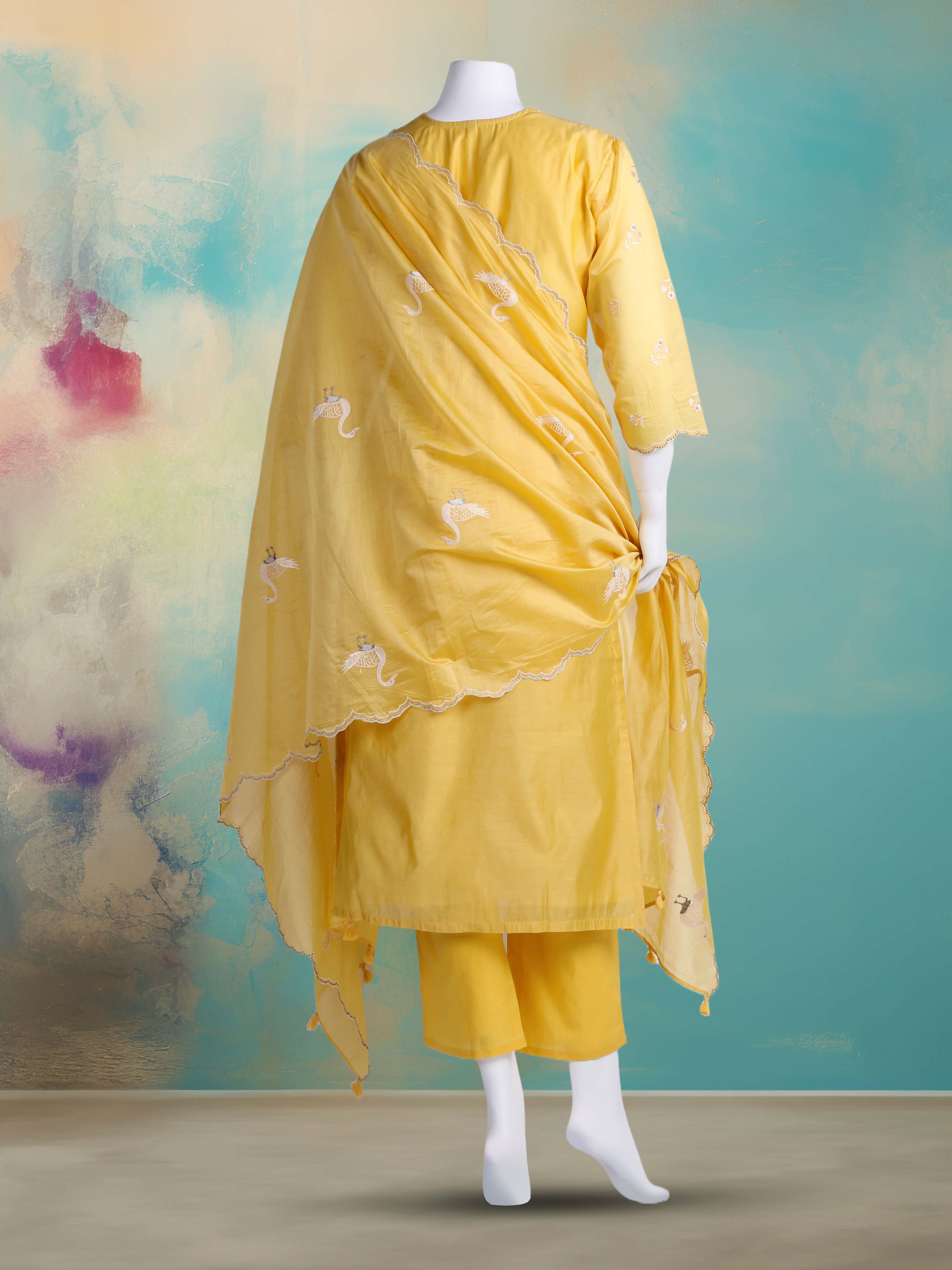Embroidered Chanderi Kurta With Pant & Dupatta