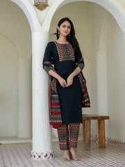 Printed Cotton Blend Kurta With Pant & Dupatta