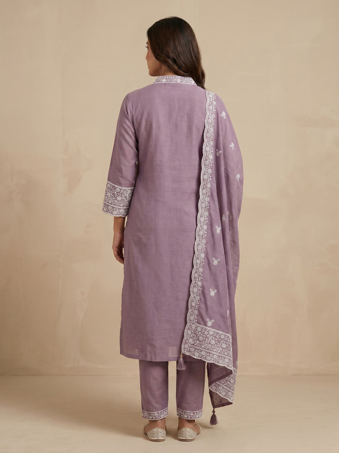 Lavender Embroidered Cotton Blend Straight Round Neck Suit Set