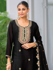 Embroidered Chinon Kurta With Plazzo & Dupatta