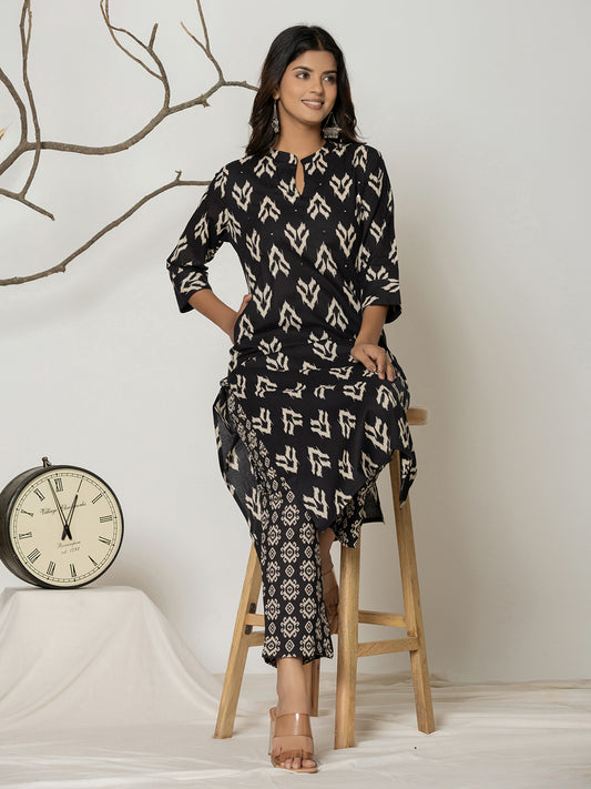 Printed Cotton Blend Kurta With Pants