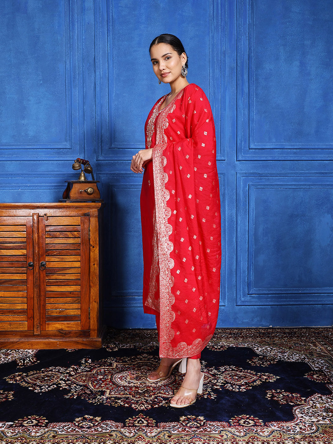Embroidered Muslin Kurta With Pants &amp; Dupatta